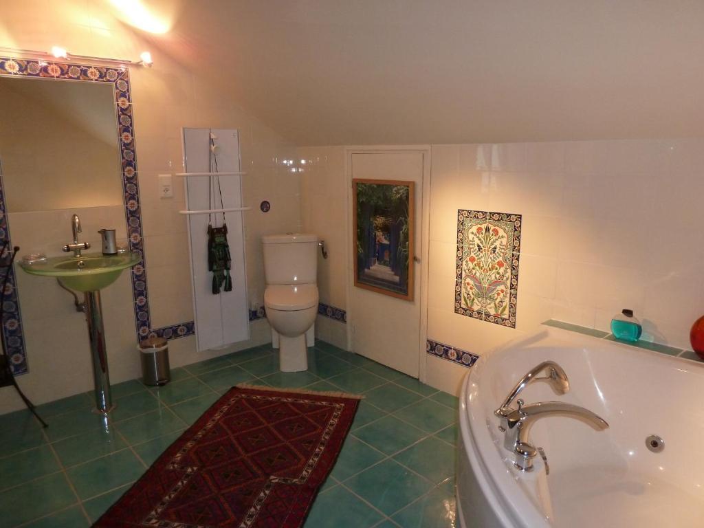 La Chandanielerie カンペール 部屋 写真